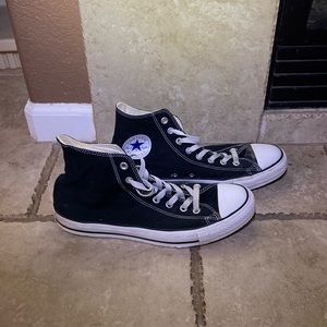 Black and white converse